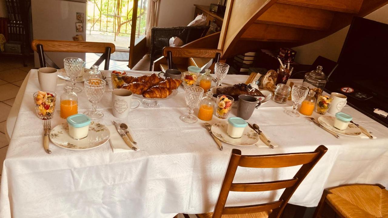 La Maison D'Ivona La Tour-de-Salvagny Dış mekan fotoğraf