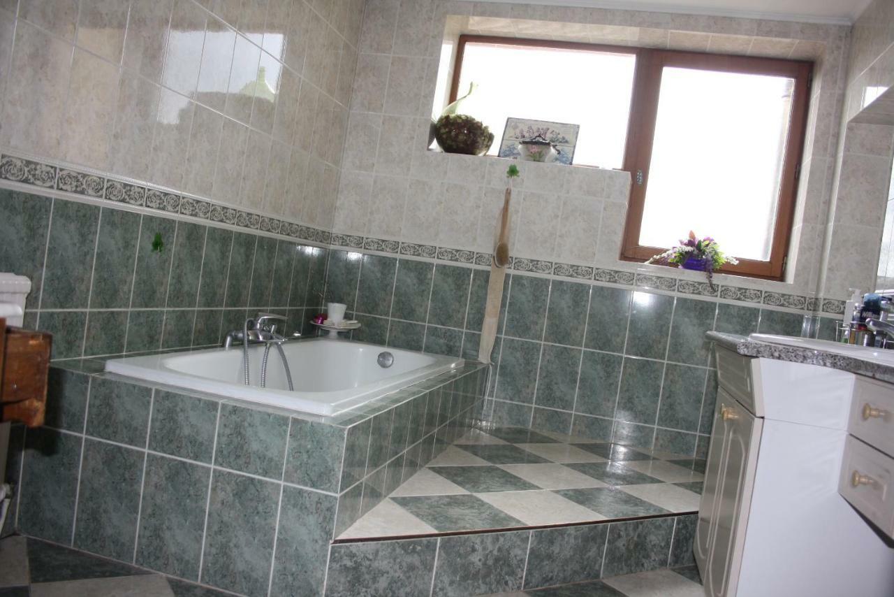 La Maison D'Ivona La Tour-de-Salvagny Dış mekan fotoğraf